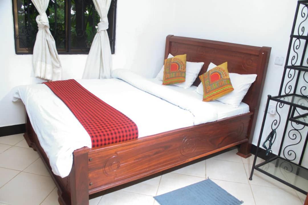 New Dream House Bed & Breakfast Arusha Exterior photo